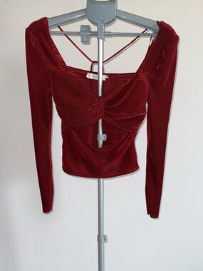 ASTR The Label Rust Pleated Twist Front Crop Top Women's Medium
